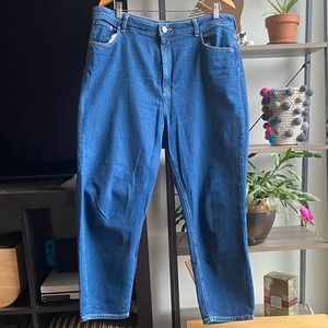 High waist tapered leg jeans